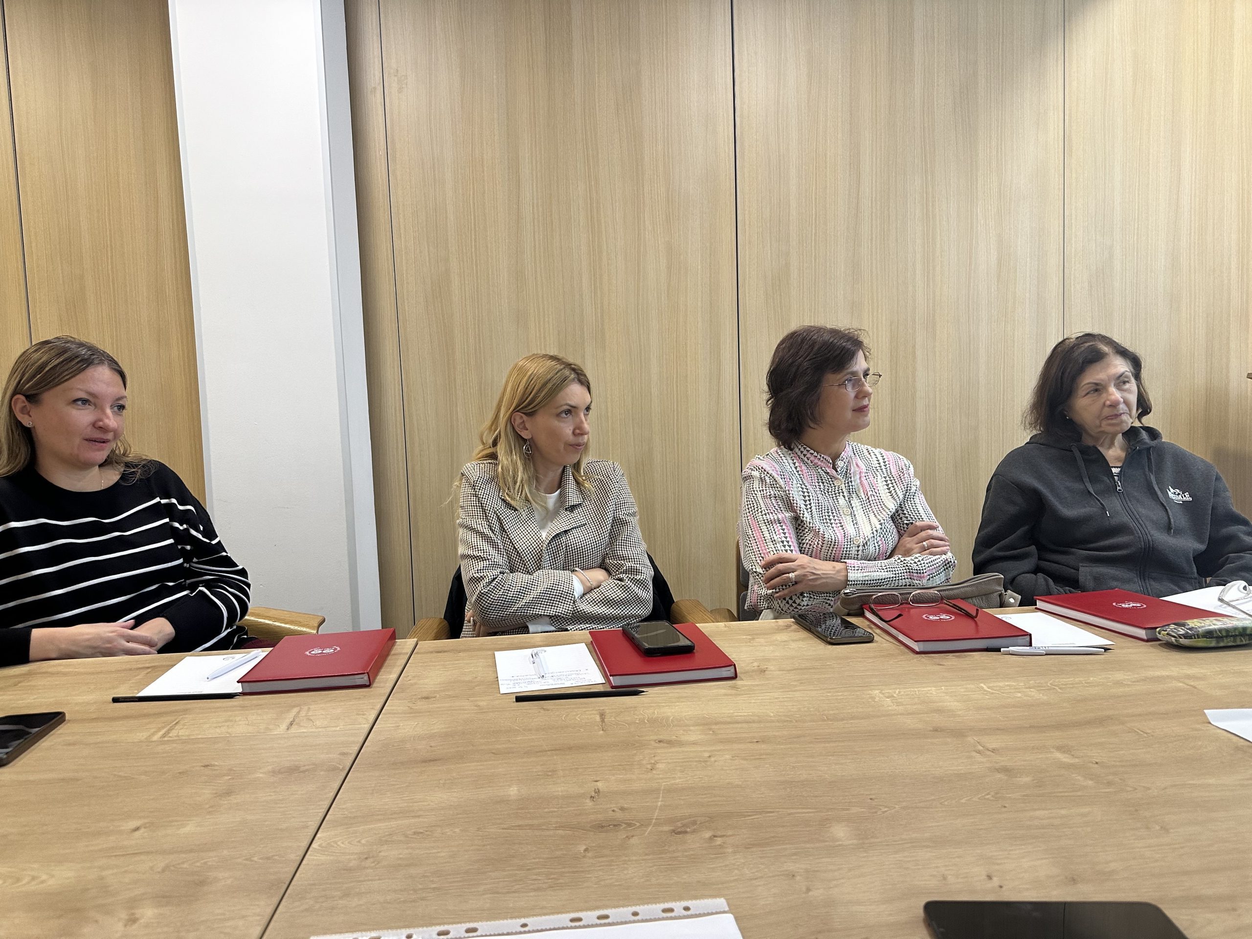 IMG_2543-2-scaled-e1759762697661 Trening za mentorke vršnjačkih timova