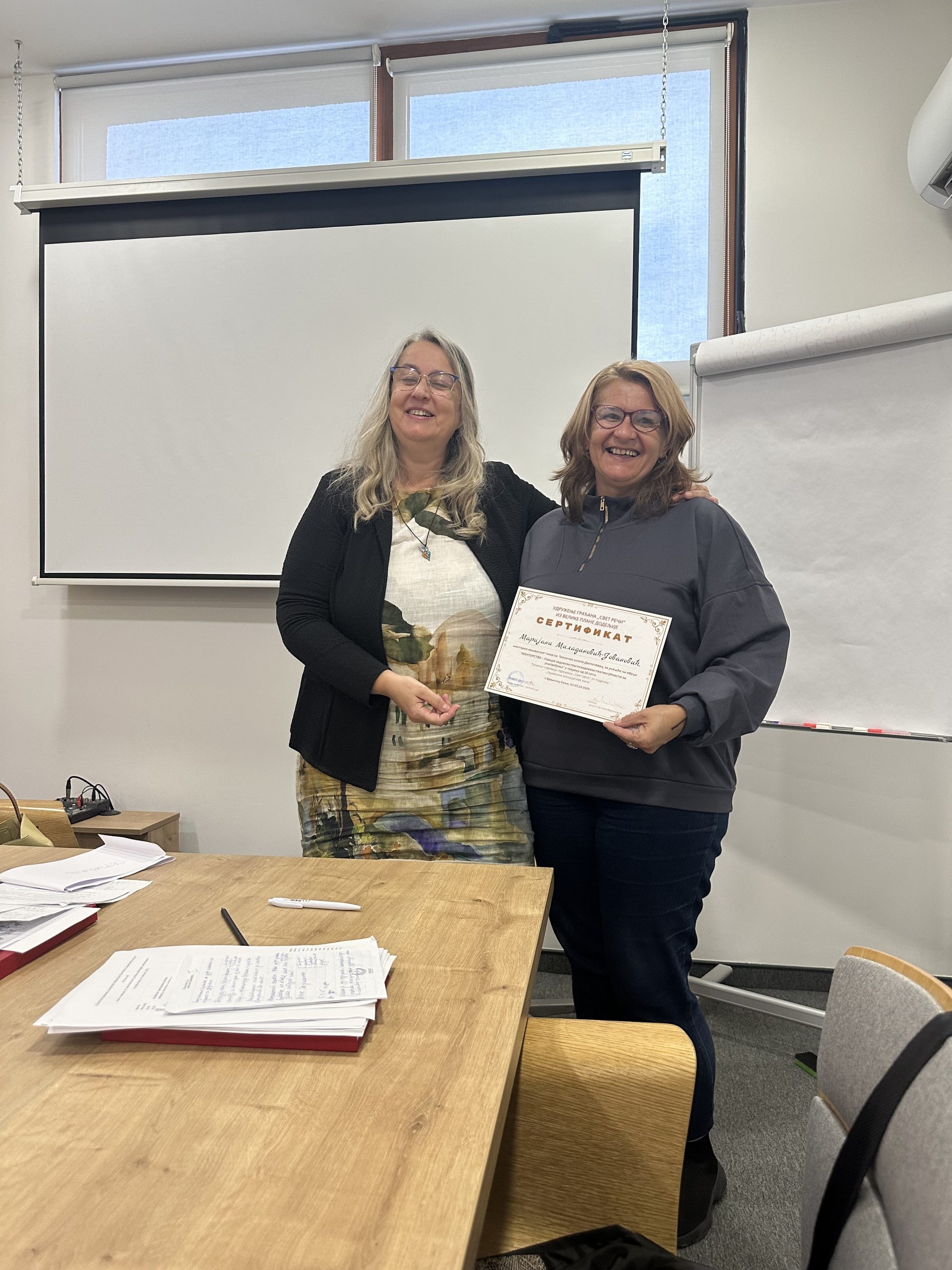 IMG_2660-scaled-e1759763633862 Trening za mentorke vršnjačkih timova