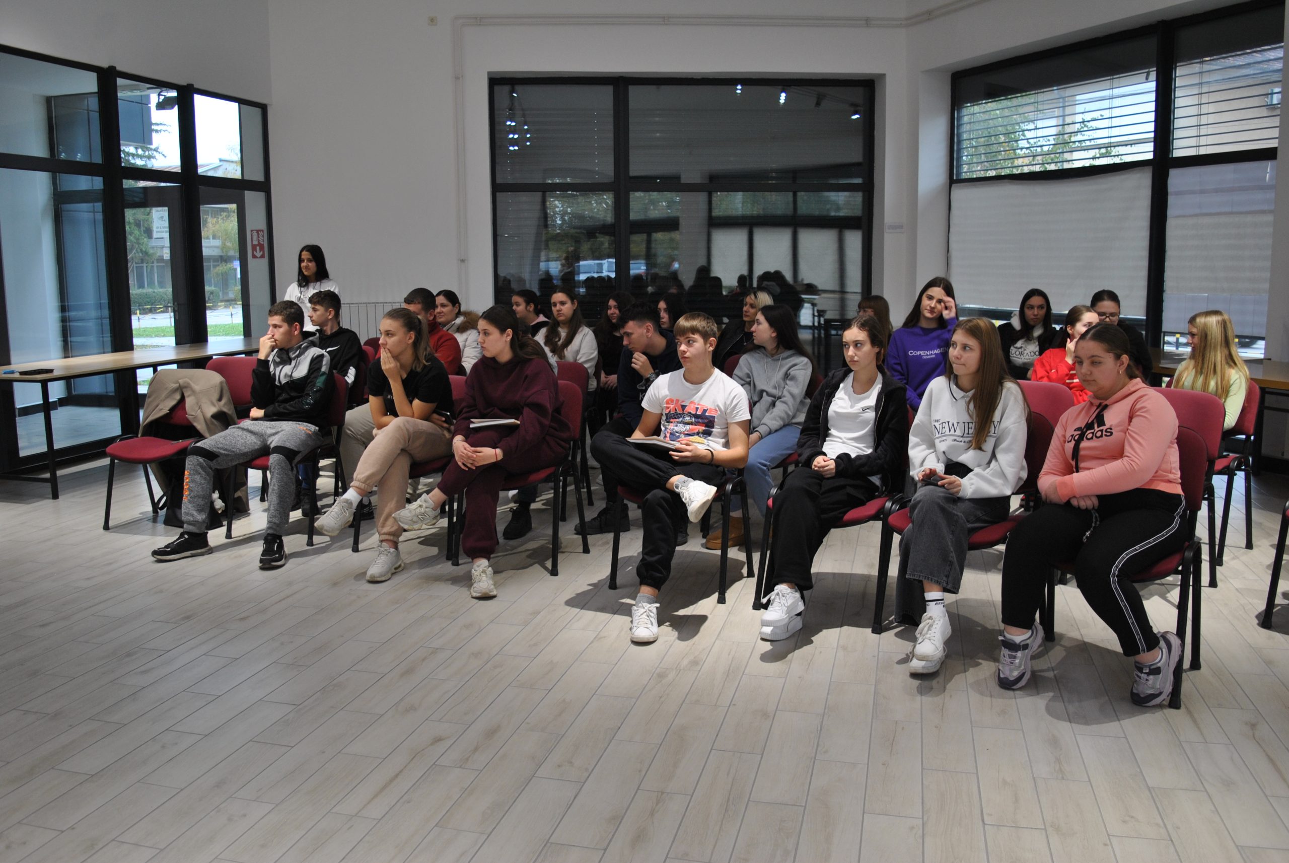 DSC_0101-scaled Promocija Zbornika "Snažno DA životu! Znam! Umem! Hoću! Mogu!" u TŠ Despotovac