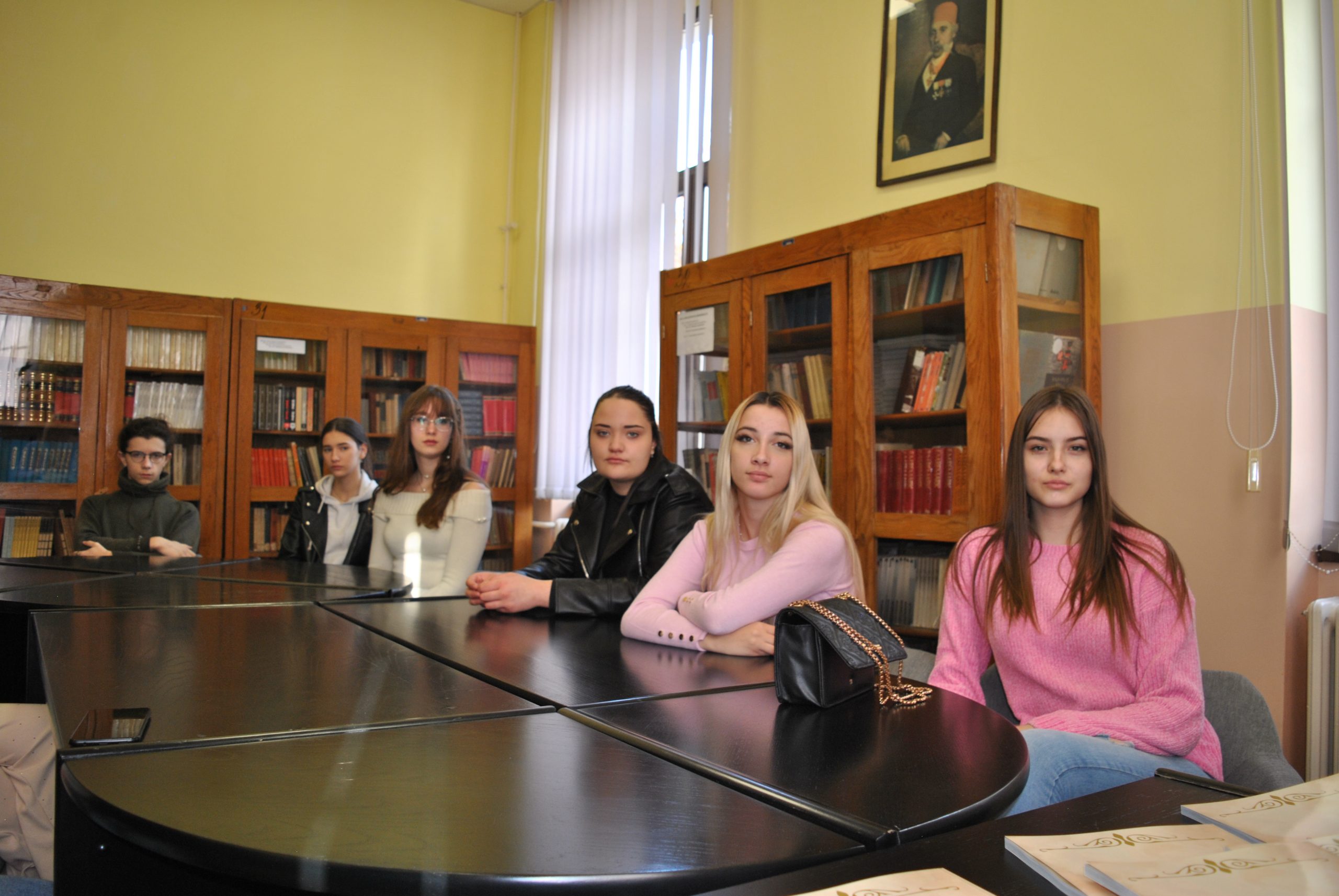 DSC_0122-scaled Promocija zbornika "Snažno DA životu! Znam! Umem! Hoću! Mogu!" u srednjoj stručnoj školi "Knez Aleksandar Karađorđević" u Kragujevcu