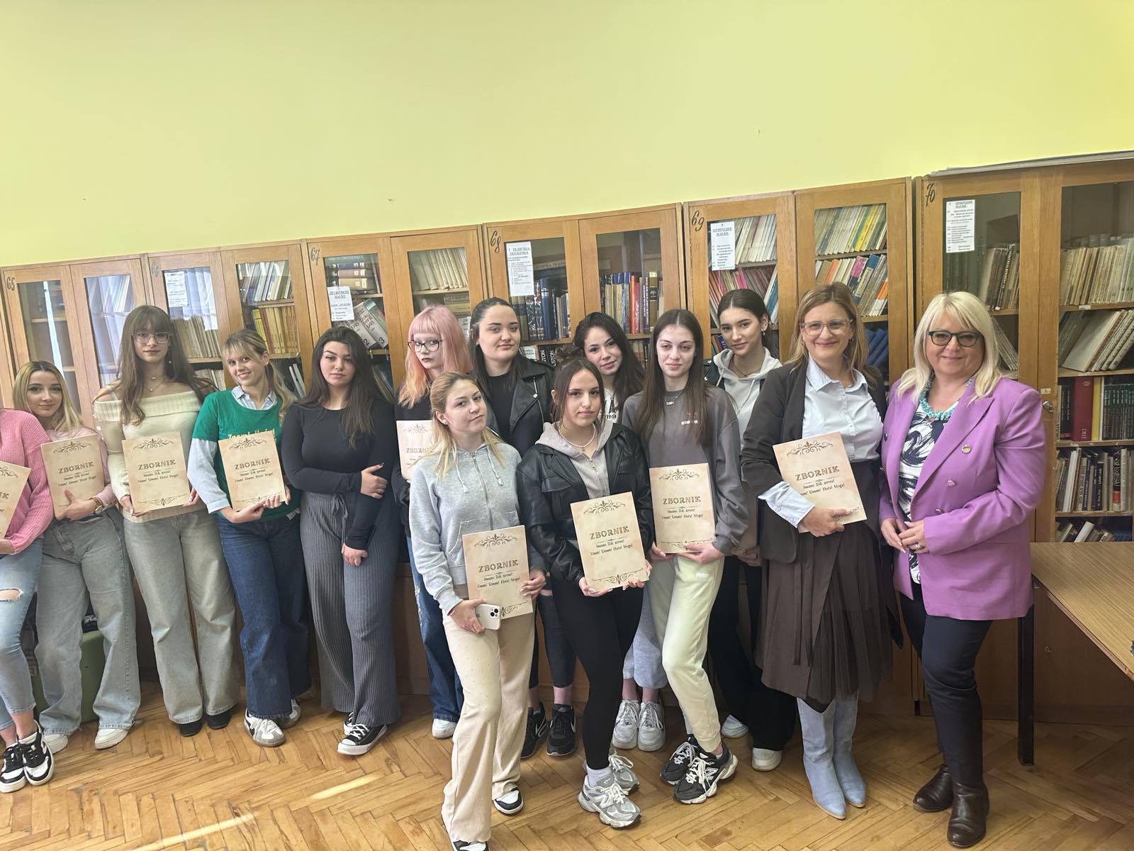 viber_image_2025-11-06_12-17-36-482 Promocija zbornika "Snažno DA životu! Znam! Umem! Hoću! Mogu!" u srednjoj stručnoj školi "Knez Aleksandar Karađorđević" u Kragujevcu