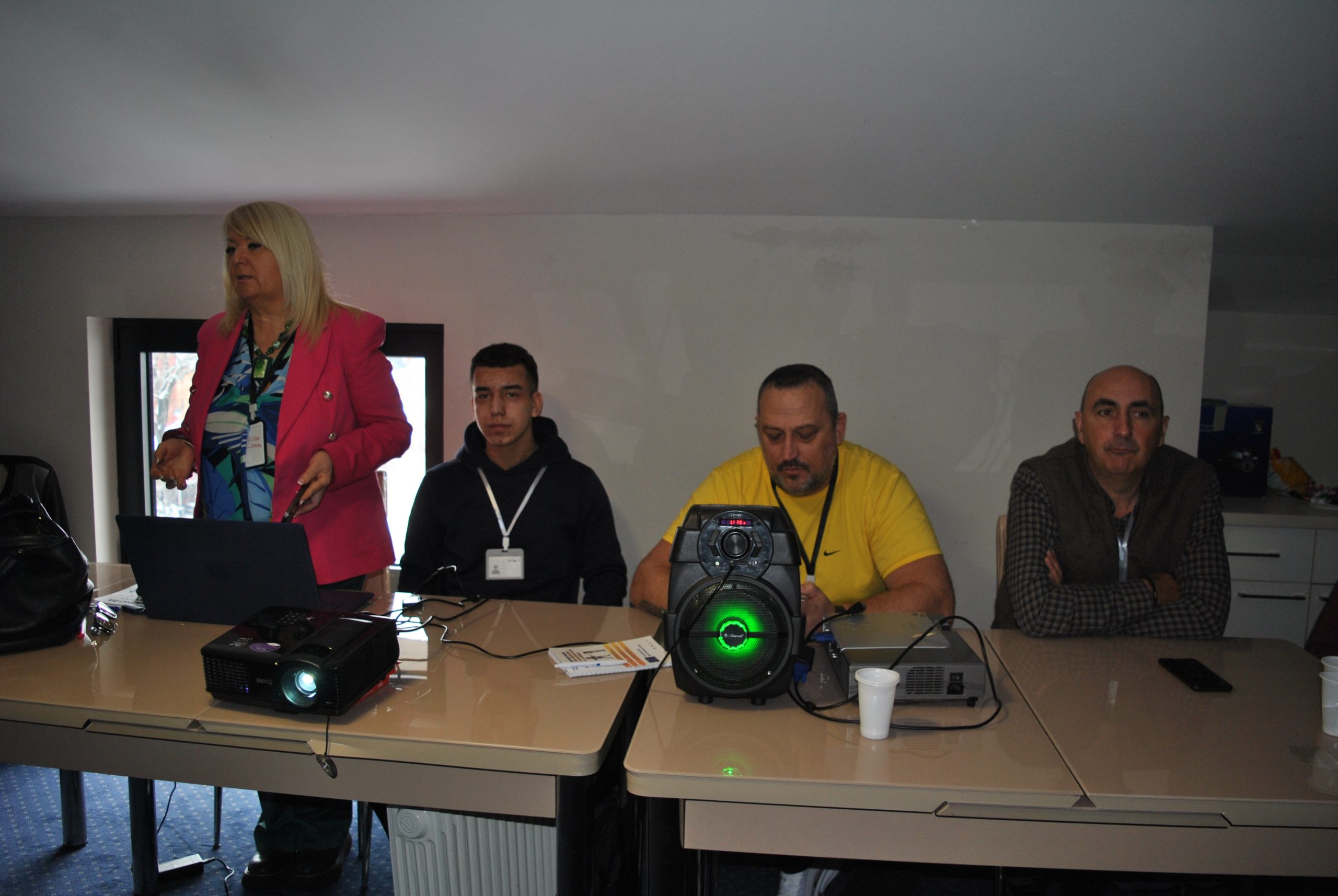 DSC_0125-scaled DOK NE BUDE KASNO!VRŠNJAČKA MEDIJACIJA – POTREBA I MOGUĆNOST DA SE DOĐE DO REŠENJA